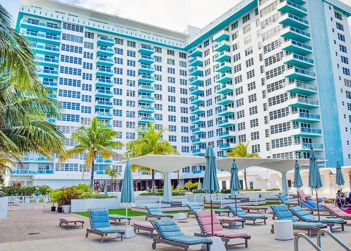 Seacoast Suites On Miami BeachSpa Hotel